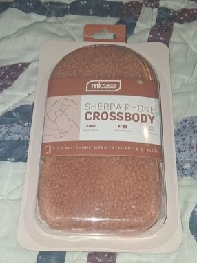 Sherpa Phone Crossbody in Rose Brown